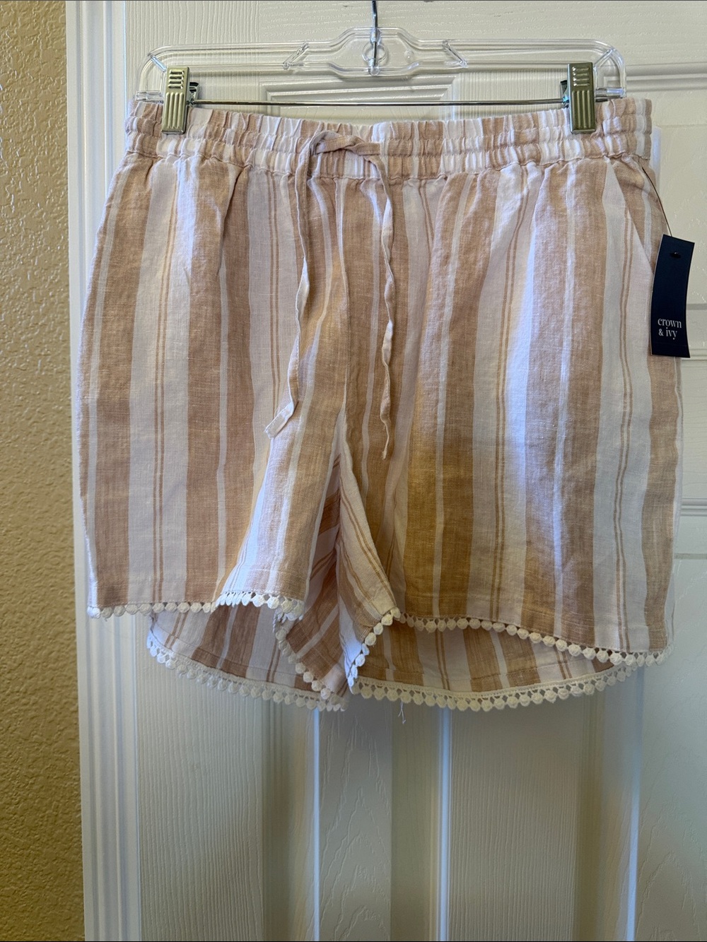 crown & ivy Beige and White Striped Pom-Pom Trim Shorts